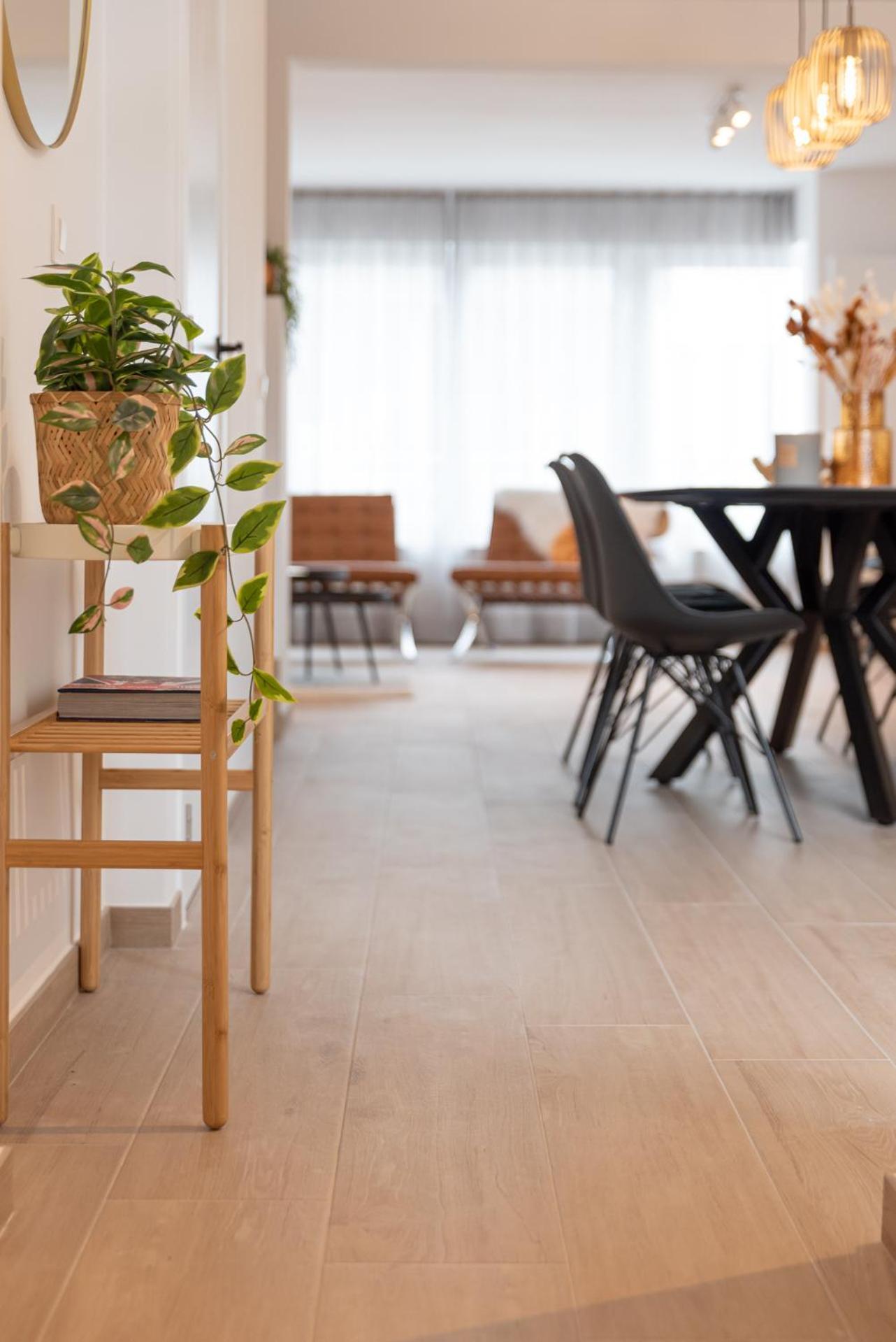 Spacious Penthouse For 8 People In The Centre Oostende